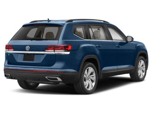Used 2023 Volkswagen Atlas SE w/ Panoramic Sunroof Package AWD/4WD image 2