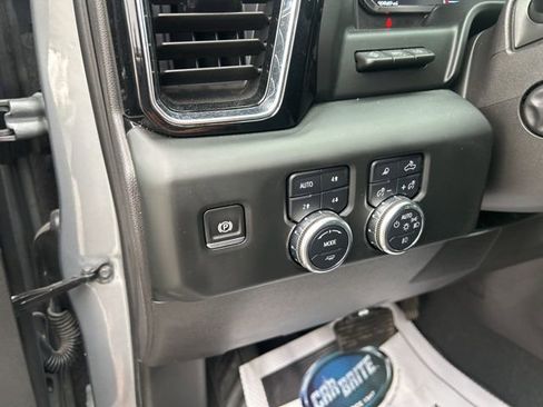 Used 2024 GMC Sierra 1500 Denali w/ Denali Reserve Package AWD/4WD image 21