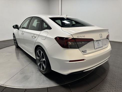 Used 2025 Honda Civic Sport Touring image 9