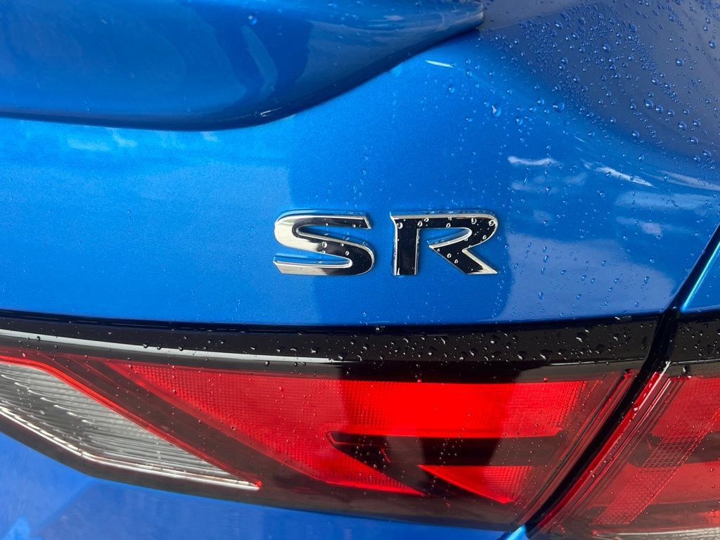 Certified 2023 Nissan Sentra SR w/ SR Premium Package FWD image 34