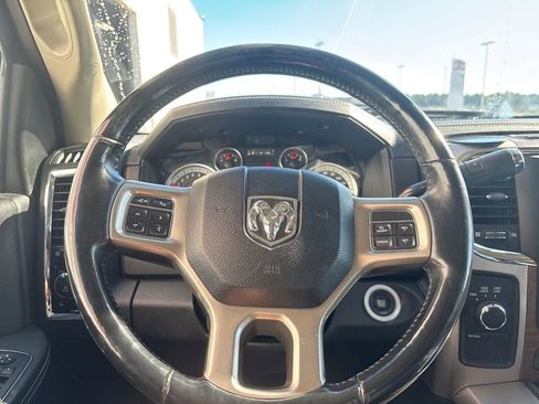 Used 2017 RAM 2500 Laramie w/ Convenience Group image 20