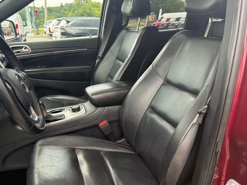 Used 2019 Jeep Grand Cherokee Limited AWD/4WD image 11