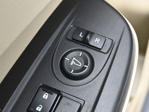 Used 2015 Acura RDX AWD w/ Technology Package image 12