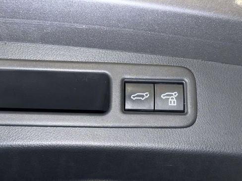 Used 2023 Lexus RX 350 Premium w/ Accessory Package AWD/4WD image 18