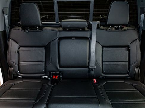 Used 2020 GMC Sierra 2500 Denali w/ Denali Ultimate Package image 25