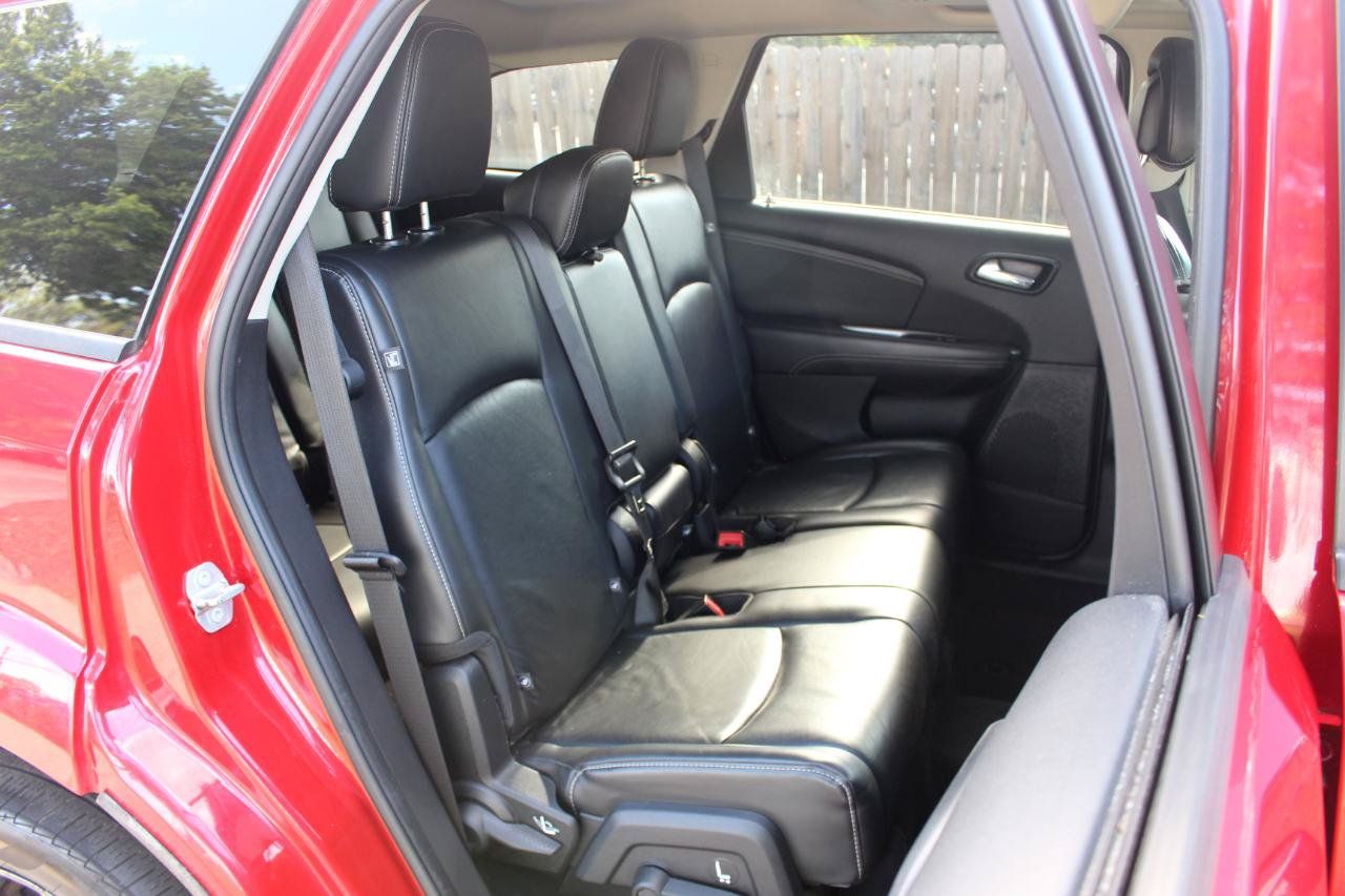 Used 2016 Dodge Journey Crossroad AWD/4WD image 37