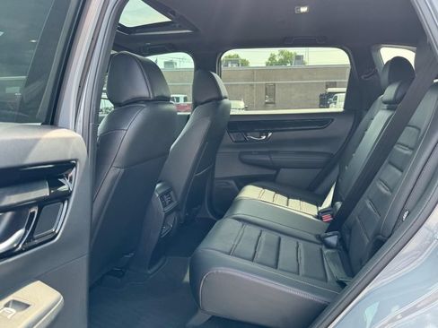 Used 2025 Honda CR-V Sport Touring image 10