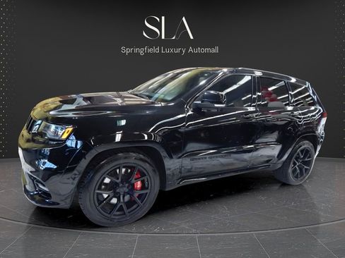 Used 2021 Jeep Grand Cherokee SRT w/ Trailer Tow Group IV image 9