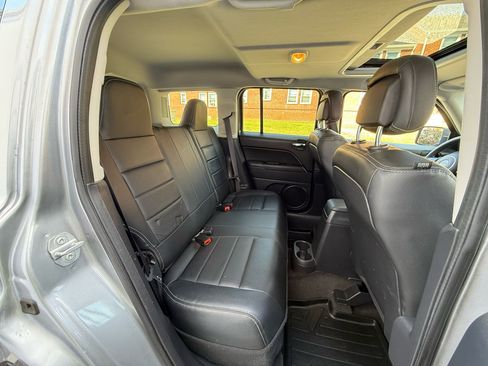 Used 2017 Jeep Patriot High Altitude image 21