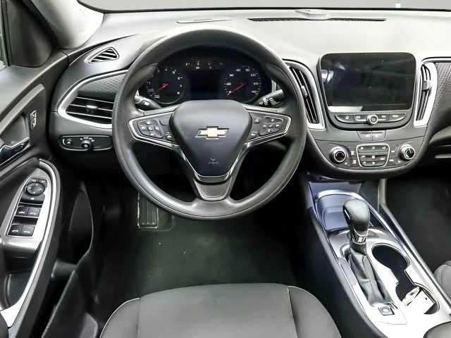 Used 2024 Chevrolet Malibu LT FWD image 13