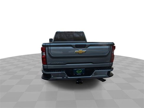 Used 2025 Chevrolet Silverado 2500 LT w/ All Star Edition image 7