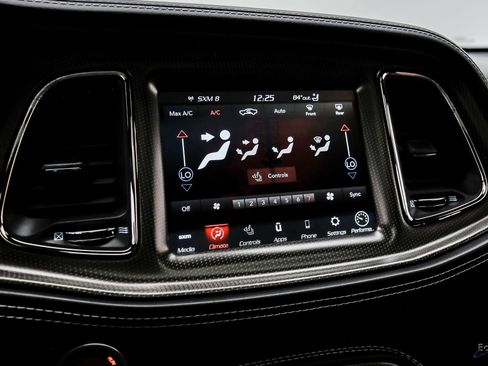 Used 2022 Dodge Challenger SRT Hellcat RWD image 79