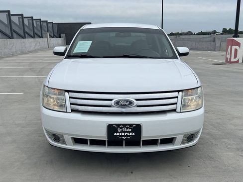Used 2008 Ford Taurus SEL FWD image 3