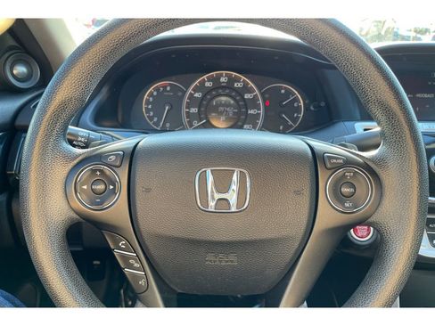 Used 2015 Honda Accord EX image 32