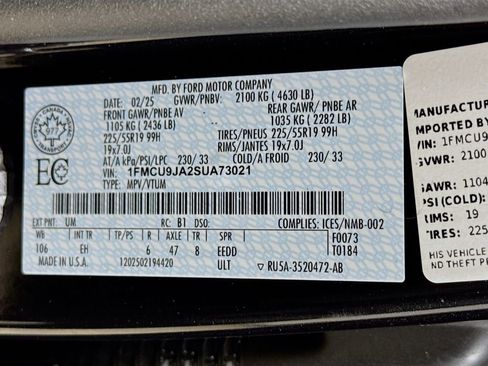 Used 2025 Ford Escape Platinum image 24