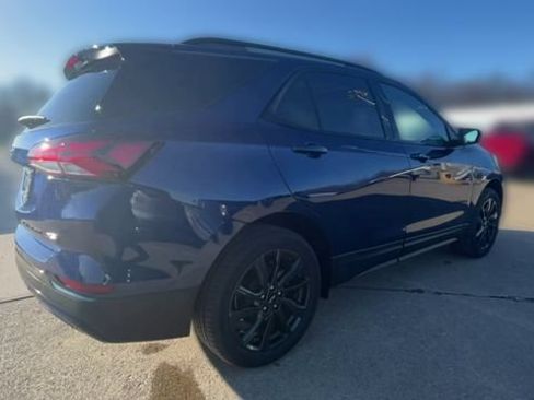 Used 2023 Chevrolet Equinox RS w/ LPO, Floor Liner Package AWD/4WD image 2