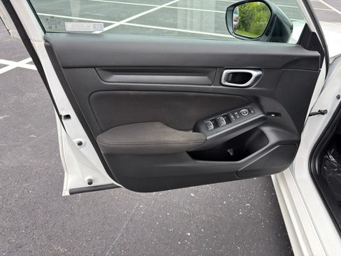 Used 2024 Honda Civic Sport image 12