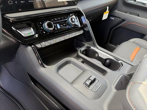 New 2026 GMC Sierra 2500 AT4 w/ AT4 Premium Plus Package image 13