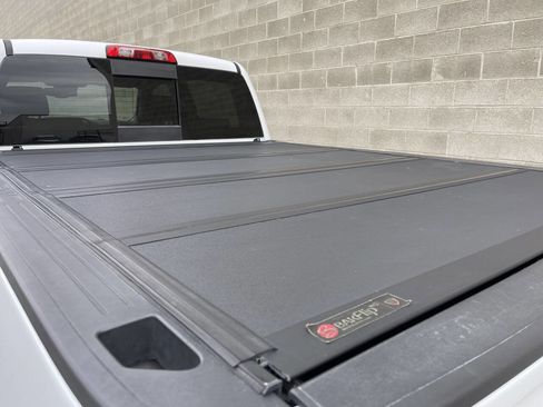 Used 2016 GMC Sierra 2500 Denali w/ Duramax Plus Package image 8