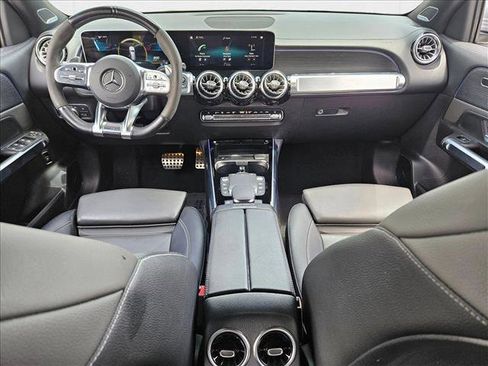 Used 2021 Mercedes-Benz GLB 35 AMG 4MATIC image 17