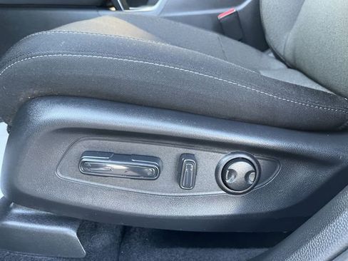 Used 2024 Honda CR-V EX image 16