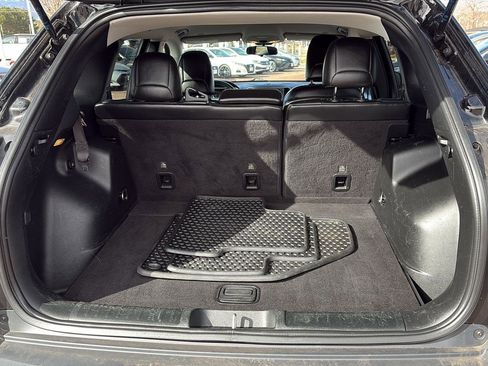 Used 2019 Jeep Cherokee Latitude Plus w/ Cold Weather Group image 24