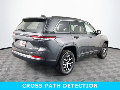 New 2025 Jeep Grand Cherokee Limited image 32