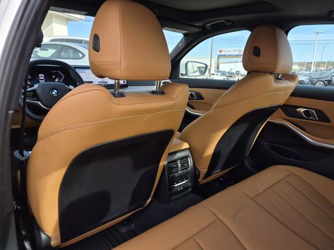Certified 2025 BMW 330i Sedan w/ Premium Package image 30