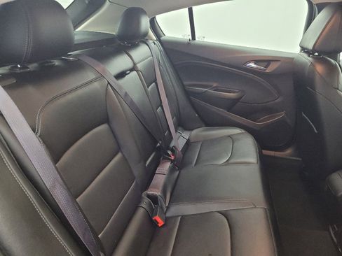 Used 2017 Chevrolet Cruze Premier image 19