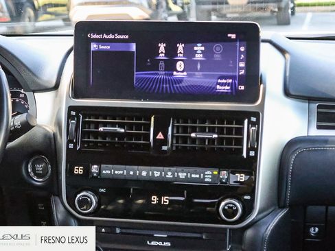 Certified 2023 Lexus GX 460 Premium w/ Premium Package AWD/4WD image 17