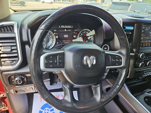Used 2020 RAM 1500 Big Horn AWD/4WD image 14
