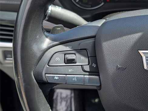 Used 2020 Cadillac XT4 Premium Luxury image 22