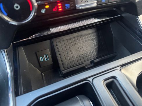 Certified 2022 Ford F150 Lariat w/ Equipment Group 502A High image 23