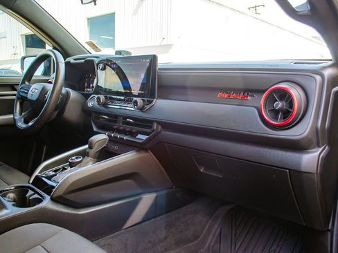 Used 2023 Chevrolet Colorado Trail Boss w/ Advanced Trailering Package image 34