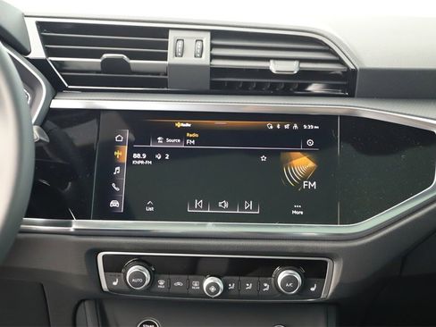 New 2025 Audi Q3 2.0T Premium image 19