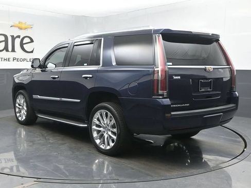 Used 2020 Cadillac Escalade Luxury AWD/4WD image 37