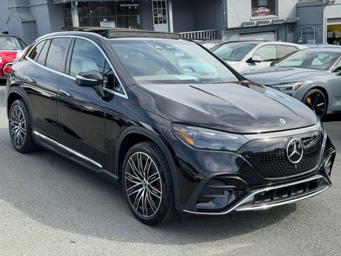 Used 2023 Mercedes-Benz EQE 350+ SUV image 4