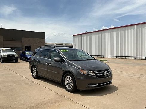 Used 2016 Honda Odyssey EX-L image 3