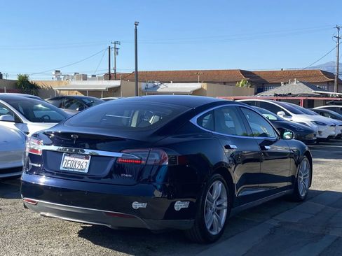 Used 2014 Tesla Model S P85 RWD image 4