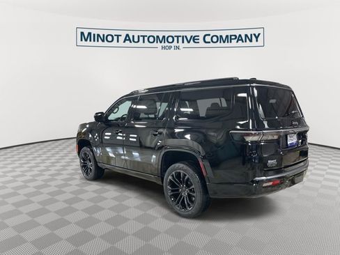 New 2026 Jeep Grand Wagoneer Summit AWD/4WD image 6