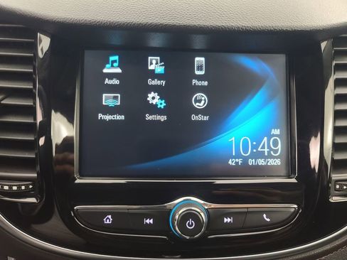 Used 2017 Chevrolet Trax Premier w/ Driver Confidence II Package image 31