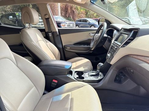 Used 2018 Hyundai Santa Fe Sport image 27