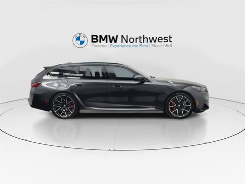 Used 2025 BMW M5 Touring AWD/4WD image 5