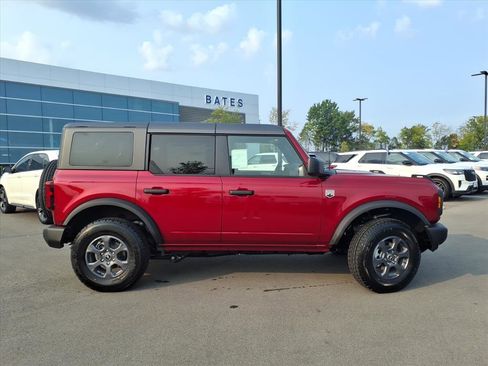 New 2025 Ford Bronco Big Bend image 2