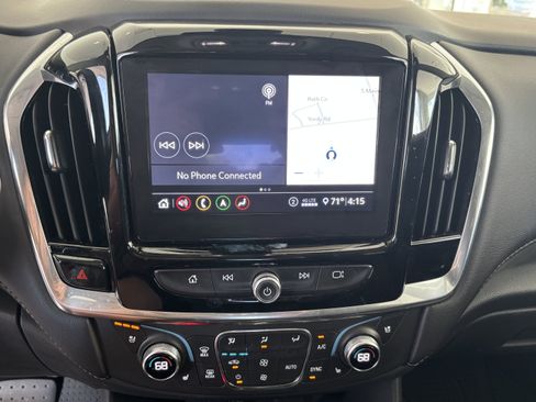 Used 2021 Chevrolet Traverse High Country w/ LPO, 'HIT The Road' Package AWD/4WD image 14