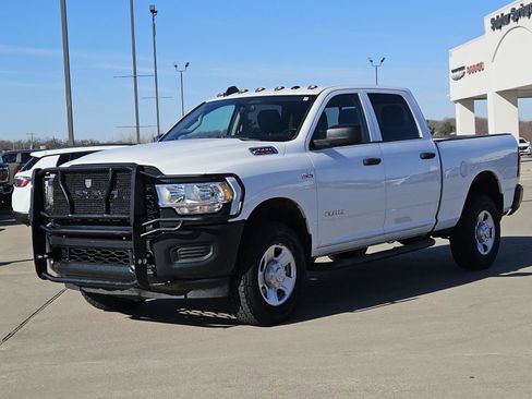 Used 2020 RAM 2500 Tradesman image 3