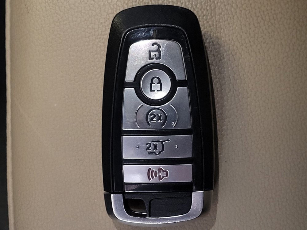 Used 2020 Ford Edge SEL w/ Convenience Package FWD image 32