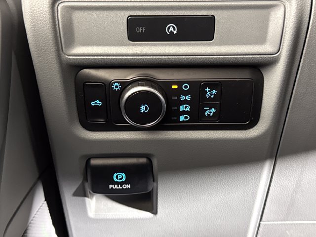 Used 2025 Ford F150 XLT w/ Equipment Group 301A Standard AWD/4WD image 59