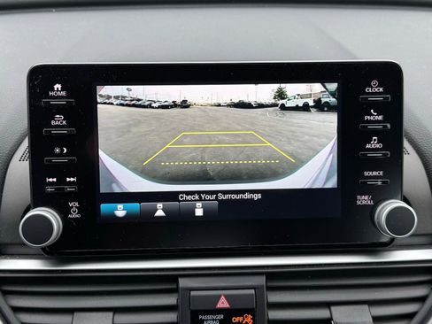 Used 2022 Honda Accord Sport image 32