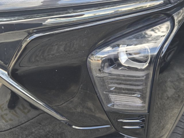 Used 2024 Chevrolet Trax RS w/ Driver Confidence Package FWD image 6